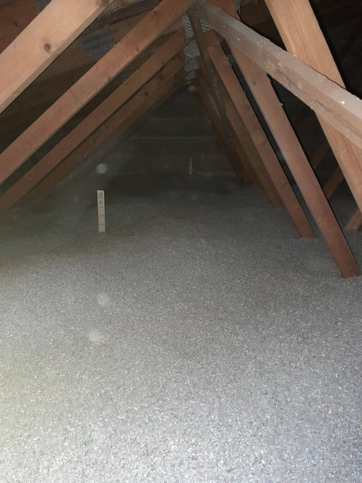 Isolation des combles à Montpellier avec de la ouate de cellulose