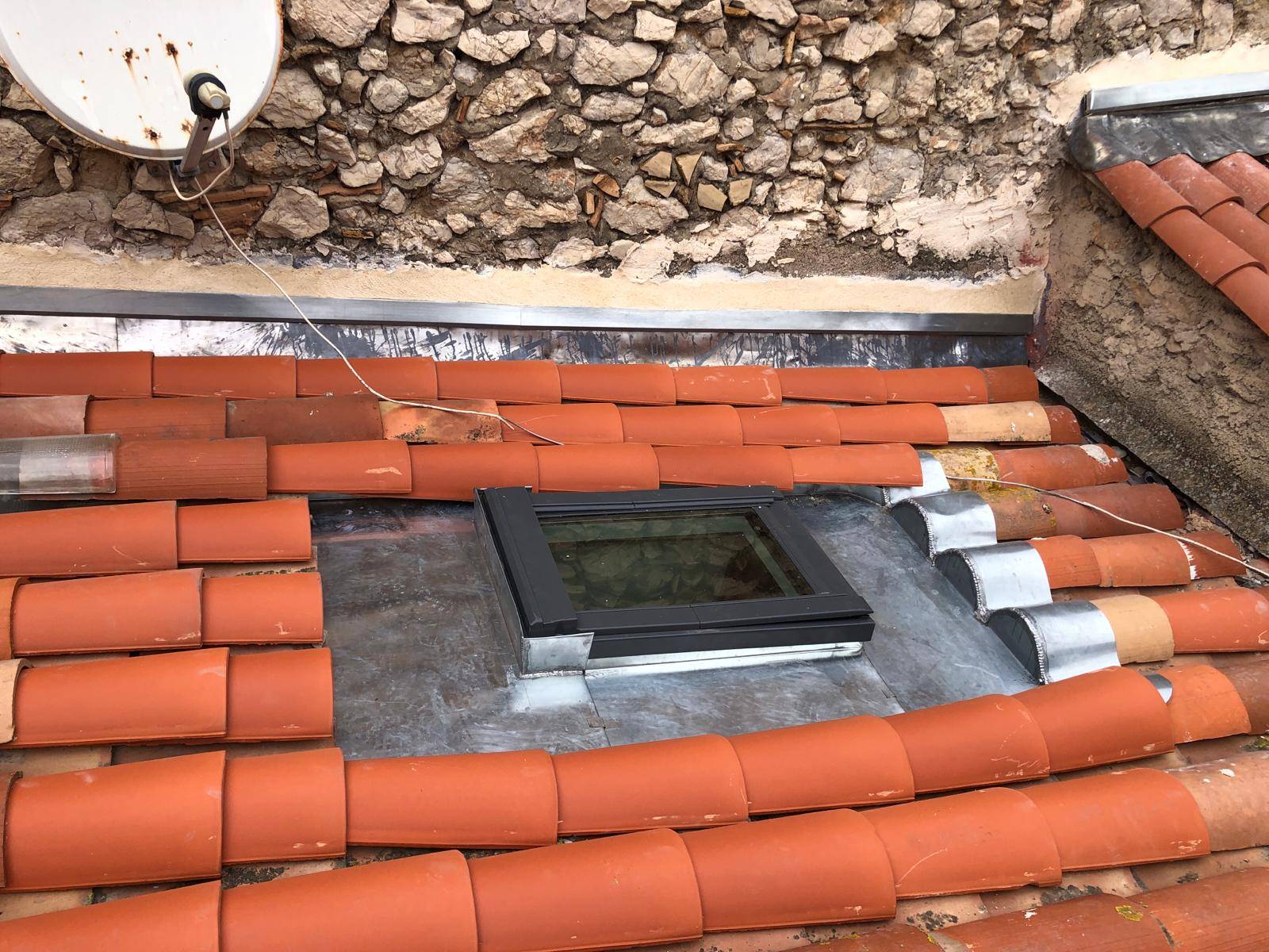 Pose de fenêtre de toit et velux de qualité supérieure à Montpellier, Hérault 34