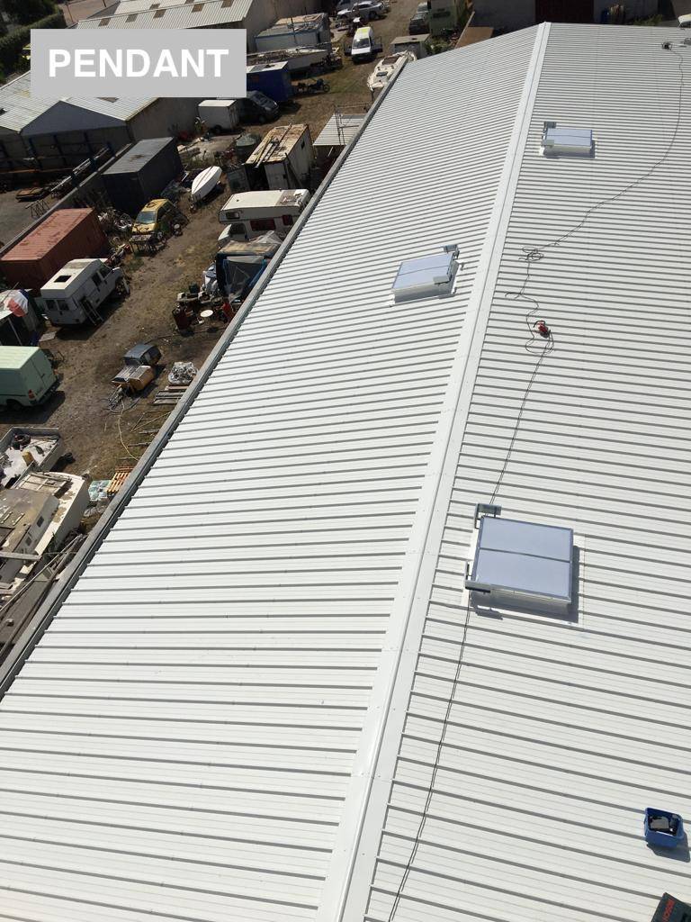Skydomes et lanterneaux à Montpellier : entretien, réparation et pose par ADS TOITURES