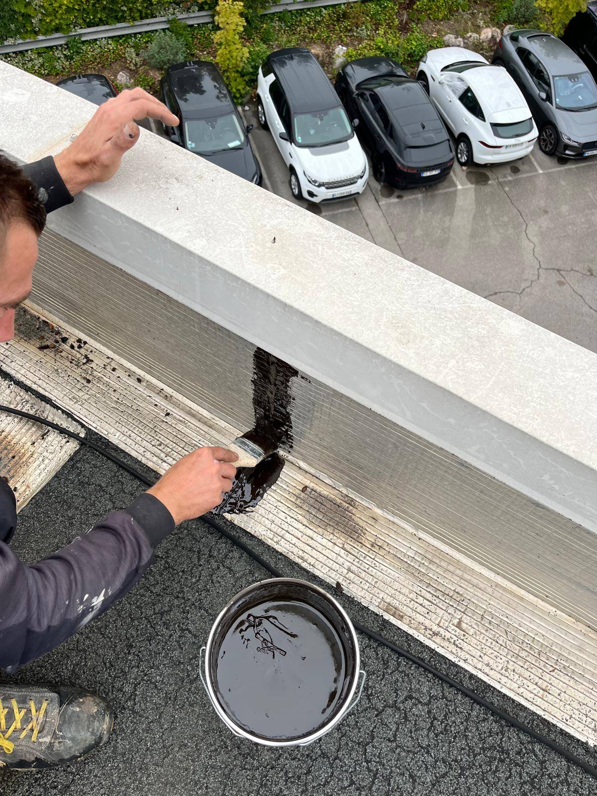 Réparation et entretien toitures à Castries 