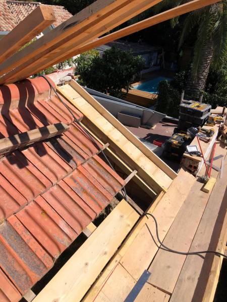 Les couvreurs experts à Clermont l’Hérault pour tous vos besoins en toiture