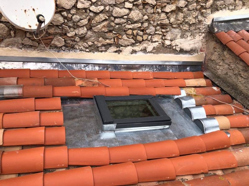 Pose de fenêtre de toit et velux de qualité supérieure à Montpellier, Hérault 34