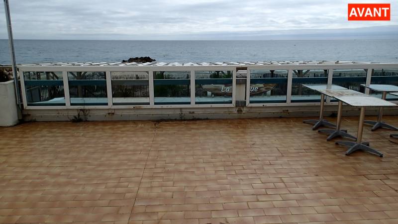 Réfection d'un complexe d'étanchéité et création d'une terrasse en dalles bois sur plots à Balaruc les bains, hérault 34